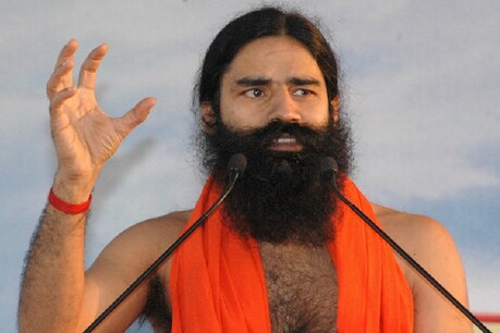 कोरोनील: विरोधों से घिरे बाबा रामदेव को मिला अखाड़ा परिषद का समर्थन, महंत ने कही ये बात कोरोनील: विरोधों से घिरे बाबा रामदेव को मिला अखाड़ा परिषद का समर्थन, महंत ने कही ये बात