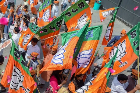 पार्टी विरोधी गतिविधि को लेकर BJP के 3 नेता निष्कासित, 2 को कारण बताओ नोटिस