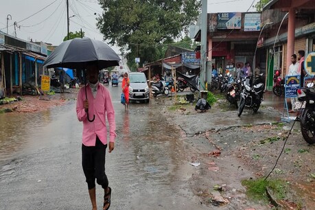 बिहार के किशनगंज में बारिश से मौसम हुआ खुशनुमा