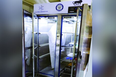 DRDO ने बनाई 'अल्ट्रा स्वच्छ' यूनिट, कपड़ों और इलेक्ट्रॉनिक सामान को करती है वायरस मुक्त DRDO ने बनाई 'अल्ट्रा स्वच्छ' यूनिट, कपड़ों और इलेक्ट्रॉनिक सामान को करती है वायरस मुक्त