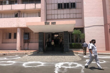 एमपी बोर्ड का निर्देश-12वीं के स्टूडेंट परीक्षा केंद्र पर एग्जाम से एक घंटे पहले पहुंचें एमपी बोर्ड का निर्देश-12वीं के स्टूडेंट परीक्षा केंद्र पर एग्जाम से एक घंटे पहले पहुंचें