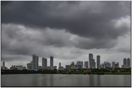 बारिश में भीगा मुंबई, अगले 48 घंटों में तूफान 'निसर्ग' मचा सकता है तांडव
