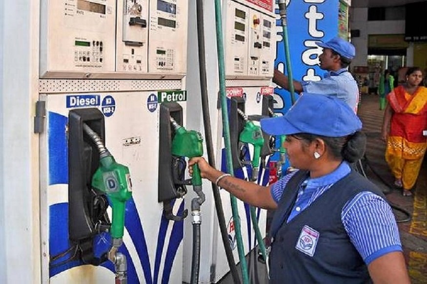 इस वजह से लगातार तीसरे दिन बढ़े पेट्रोल-डीज़ल के दाम, जानिए अपने शहर के नए  रेट्स - Petrol price in india latest news Petrol Rate Today 9 June 2020  Price Hike 54