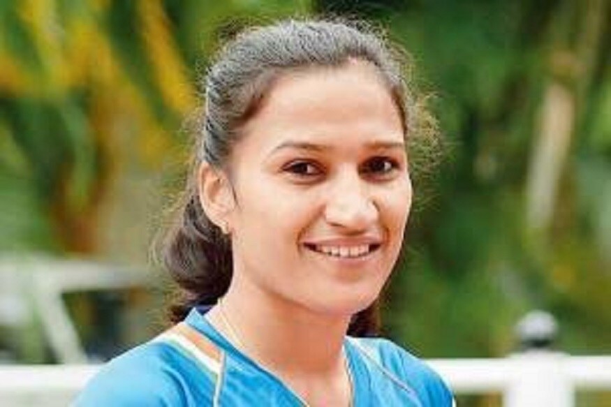  देश के सर्वोच्च खेल सम्मान राजीव गांधी खेलरत्न पुरस्कार के लिए एक जनवरी 2016 से 31 दिसंबर 2019 के बीच का प्रदर्शन आधार रहेगा. इस दौरान रानी रामपाल की कप्तानी में भारत ने 2017 में महिला एशिया कप जीता और 2018 में एशियाई खेलों में रजत पदक हासिल किया.