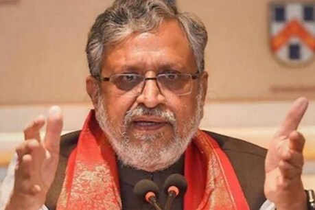 लालू यादव की प्रताड़ना से परेशान 'जिन्न' अब एनडीए के पाले में- सुशील मोदी लालू यादव की प्रताड़ना से परेशान 'जिन्न' अब एनडीए के पाले में- सुशील मोदी