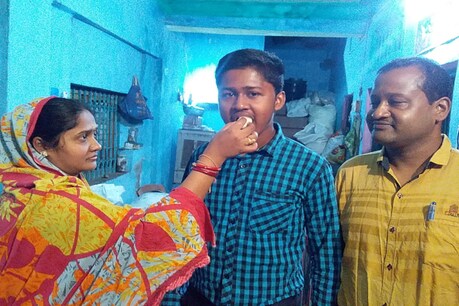 CGBSE Result 2020: 8 घंटे की मेहनत ने बनाया 10th टॉपर, अब निखिल बनना चाहते हैं डॉक्टर