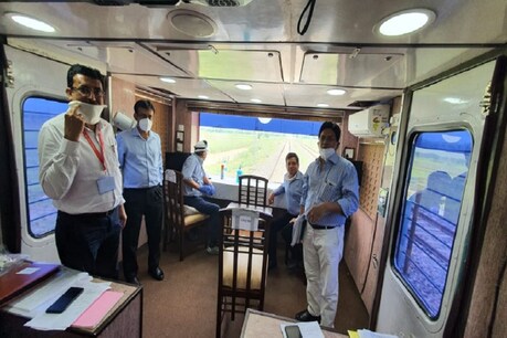 Jabalpur : कोरोना संकट काल में पश्चिम मध्य रेलवे कर दिखाया ये कमाल Jabalpur : कोरोना संकट काल में पश्चिम मध्य रेलवे कर दिखाया ये कमाल