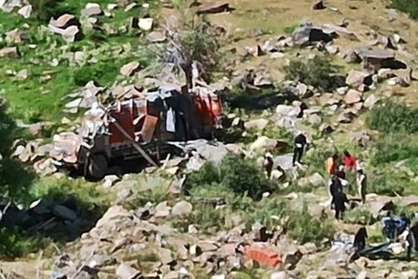 लाहौल: केलांग में ट्रक खाई में गिरा, ड्राइवर और क्लीनर की मौत लाहौल: केलांग में ट्रक खाई में गिरा, ड्राइवर और क्लीनर की मौत