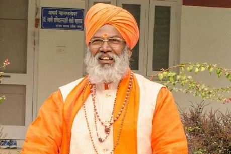 Vikas Dubey Encounter: बीजेपी सांसद साक्षी महाराज बोले- पुलिस आरती तो करेगी नहीं Vikas Dubey Encounter: बीजेपी सांसद साक्षी महाराज बोले- पुलिस आरती तो करेगी नहीं