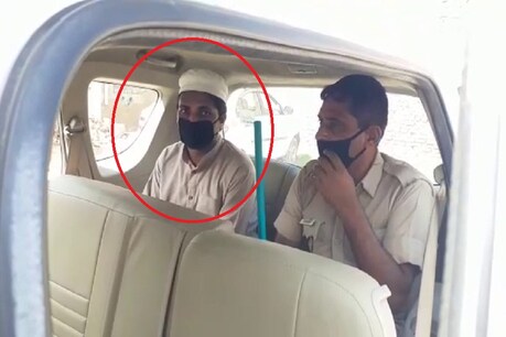 फरीदाबाद: रोक के बावजूद मदरसे में चल रही थी 35-40 बच्चों की क्लास, शिक्षक गिरफ्तार फरीदाबाद: रोक के बावजूद मदरसे में चल रही थी 35-40 बच्चों की क्लास, शिक्षक गिरफ्तार