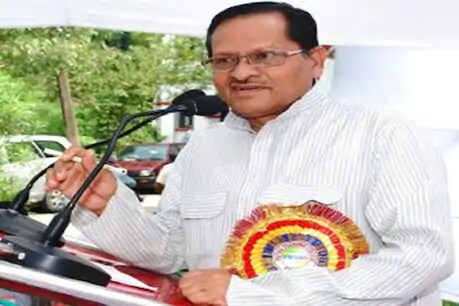 CM नीतीश के साथ मंच साझा करने वाले विधान परिषद के सभापति निकले Corona Positive, देखें वीडियो CM नीतीश के साथ मंच साझा करने वाले विधान परिषद के सभापति निकले Corona Positive, देखें वीडियो