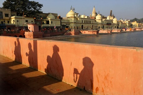 भगवान राम का भक्त है मुस्लिम युवक, भूमि पूजन में शामिल होने को कर रहा 800 KM पैदल यात्रा भगवान राम का भक्त है मुस्लिम युवक, भूमि पूजन में शामिल होने को कर रहा 800 KM पैदल यात्रा