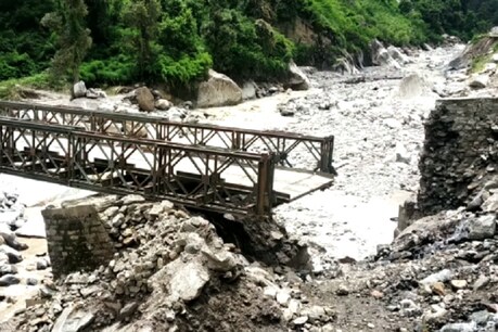 पानी के कटाव से कभी भी गिर सकता है जिमिगाड़ का बैली ब्रिज... चीन सीमा तक पहुंचना हो जाएगा मुश्किल