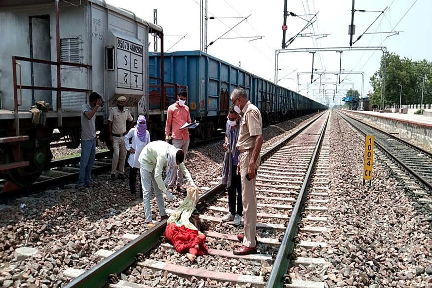 Suicide, suicide news delhi-ncr, Depression, Noida Police, up police, police commissioner alok singh, Mental Stress, up news in hindi, नोएडा में पांच लोगों ने किया सुसाइड, नोएडा में पांच ने की आत्महत्या, नोएडा पुलिस, मानसिक तनाव, आलोक सिंह, नोएडा पुलिस कमिश्नर, आत्महत्या के क्या कारण होते हैं, ट्रेन से कटकर भी एक युवक ने अपनी जान दे दी.