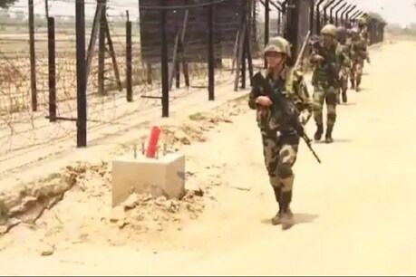 चीन बॉर्डर के गांवों में घट रही आबादी, भारत के लिए चिंता की बात क्यों? चीन बॉर्डर के गांवों में घट रही आबादी, भारत के लिए चिंता की बात क्यों?