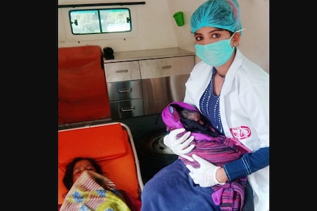 नैनीताल- ऊधम सिंह नगर में एम्बुलेंस में जन्म लिए 2 मासूम, जच्चा-बच्चा दोनों स्वस्थ