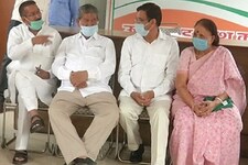 उत्तराखंड कांग्रेस के 4 बड़े दिग्गज नेता एक मंच पर जुटे, बोले...