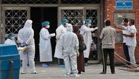 महाराष्ट्र में एक दिन में कोविड-19 के 9,615 मामले, संक्रमण से 278 मौतें