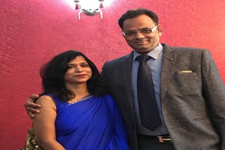 Doctor's Day 2020: कोरोना वॉरियर्स डॉ.असीम गुप्ता की पत्नी ने इस अंदाज में किया पति को याद Doctor's Day 2020: कोरोना वॉरियर्स डॉ.असीम गुप्ता की पत्नी ने इस अंदाज में किया पति को याद