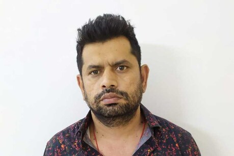 UP STF के हत्थे चढ़ा मुंबई धमकों का आरोपी और अंडरवर्ल्ड डॉन अबू सलेम का गुर्गा गजेंद्र सिंह UP STF के हत्थे चढ़ा मुंबई धमकों का आरोपी और अंडरवर्ल्ड डॉन अबू सलेम का गुर्गा गजेंद्र सिंह