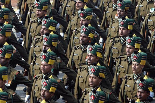 इंडियन आर्मी ने फेसबुक और इंस्टा समेत पूरे 89 मोबाइल एप पर बैन लगा दिया है