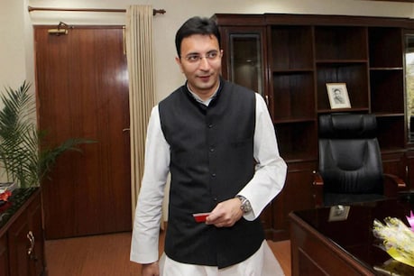 UP में ब्राह्मण समाज को साधने के लिए कांग्रेस ने बनाई ये खास रणनीति UP में ब्राह्मण समाज को साधने के लिए कांग्रेस ने बनाई ये खास रणनीति