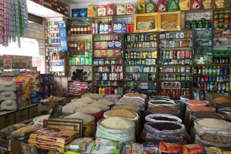 लॉकडाउन में कुछ ऐसी चीजों को खरीद लेना चाहिए, जो आपकी भूख को शांत कर सकती हैं.