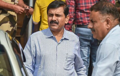 मौलाना आजाद और वामपंथियों ने बड़ी सफाई से हटाया खूनी इस्लामिक शासन का इतिहास: CBI के पूर्व चीफ नागेश्वर राव का विवादित ट्वीट मौलाना आजाद और वामपंथियों ने बड़ी सफाई से हटाया खूनी इस्लामिक शासन का इतिहास: CBI के पूर्व चीफ नागेश्वर राव का विवादित ट्वीट