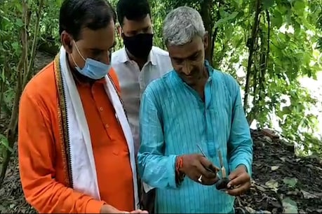 बिहारः मिलिए मोती की खेती करने वाले से, जिसकी PM नरेंद्र मोदी भी कर चुके हैं तारीफ