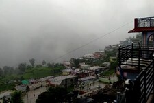 उत्तराखंड में आज और कल फिर भारी बारिश का अलर्ट, बिजली गिरने की भी चेतावनी