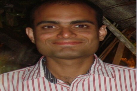 IIT कानपुर के प्रोफेसर प्रमोद सुब्रमण्यम ने की खुदकुशी, नहीं मिला कोई सुसाइड नोट
