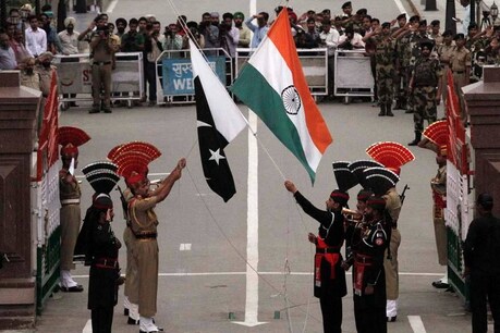 UN में पाकिस्तान को फिर होना पड़ा शर्मिंदा, ओसामा बिन लादेन को शहीद बताने पर भारत ने लगाई लताड़ UN में पाकिस्तान को फिर होना पड़ा शर्मिंदा, ओसामा बिन लादेन को शहीद बताने पर भारत ने लगाई लताड़