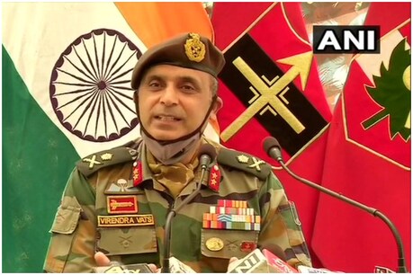 सेना का दावा- LoC पर 250-300 आतंकियों का जमावड़ा, घुसपैठ की कर रहे हैं कोशिश सेना का दावा- LoC पर 250-300 आतंकियों का जमावड़ा, घुसपैठ की कर रहे हैं कोशिश