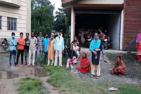 बेटी के साथ मिलकर की गर्भवती पत्नी की हत्या, फिर लाश को नदी में फेंक थाने में लिखवाया FIR बेटी के साथ मिलकर की गर्भवती पत्नी की हत्या, फिर लाश को नदी में फेंक थाने में लिखवाया FIR