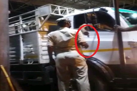 बिहार: डोभी चेकपोस्ट पर कर्मचारी और होमगार्ड जवान ट्रकों से करते हैं अवैध वसूली, वीडियो वायरल