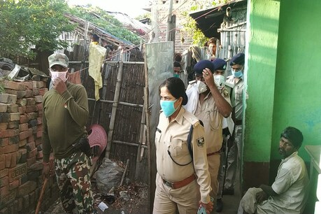 मधुबनी में 10वीं की छात्रा का मर्डर, गैंगरेप के बाद हत्या की आशंका मधुबनी में 10वीं की छात्रा का मर्डर, गैंगरेप के बाद हत्या की आशंका