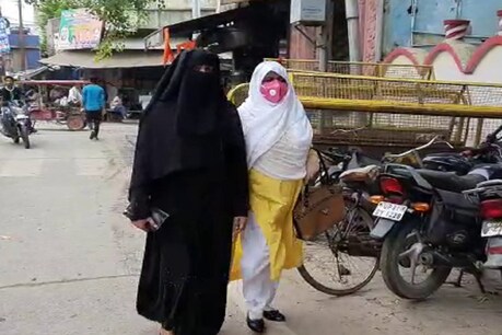 राम भक्त 2 मुस्लिम महिलाओं को मिल रही जान से मारने की धमकी, राज्य अल्पसंख्यक आयोग ने लिया संज्ञान राम भक्त 2 मुस्लिम महिलाओं को मिल रही जान से मारने की धमकी, राज्य अल्पसंख्यक आयोग ने लिया संज्ञान