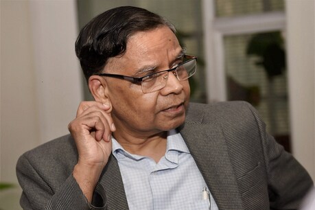अभी भी खुल रही इकोनॉमिक एक्टिविटी, मांग बढ़ाने के लिए एक और राहत पैकेज की जरूरत: अरविंद पनगढ़िया अभी भी खुल रही इकोनॉमिक एक्टिविटी, मांग बढ़ाने के लिए एक और राहत पैकेज की जरूरत: अरविंद पनगढ़िया