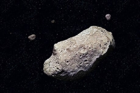 पृथ्वी के सबसे पास से गुजरा बड़ी कार के आकार का यह Asteroid- नासा पृथ्वी के सबसे पास से गुजरा बड़ी कार के आकार का यह Asteroid- नासा