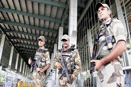 Independance Day 2020 : CISF अधिकारियों और बल सदस्यों को मिलेगा पुलिस पदक सम्मान Independance Day 2020 : CISF अधिकारियों और बल सदस्यों को मिलेगा पुलिस पदक सम्मान