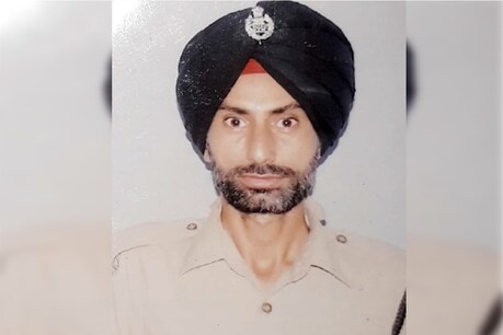 Jaipur: केवल सिंह की शहादत का होगा सम्मान, 'डीजी होमगार्ड कमेनडेशन डिस्क' से नवाजे जायेंगे Jaipur: केवल सिंह की शहादत का होगा सम्मान, 'डीजी होमगार्ड कमेनडेशन डिस्क' से नवाजे जायेंगे