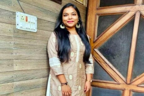 हिमाचल की 22 वर्षीय मुस्कान जिंदल बनी IAS अफसर, पहले प्रयास में पास की परीक्षा हिमाचल की 22 वर्षीय मुस्कान जिंदल बनी IAS अफसर, पहले प्रयास में पास की परीक्षा