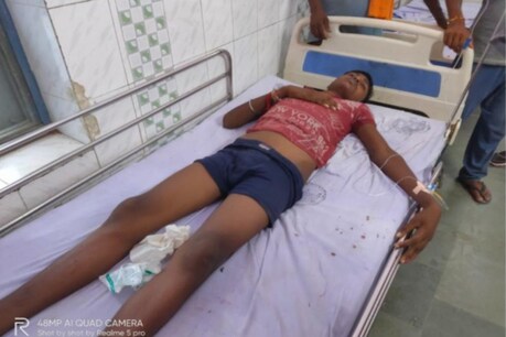 नेपाल पुलिस ने फिर की करतूत, मां के साथ बाजार जा रहे भारतीय युवक को बेवजह पीटा