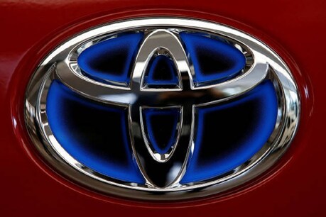Toyota ने किराए पर कार देने के मॉडल का किया विस्तार, कंपनी 19800 रुपए में दे रही है महीनेभर के लिए गाड़ी Toyota ने किराए पर कार देने के मॉडल का किया विस्तार, कंपनी 19800 रुपए में दे रही है महीनेभर के लिए गाड़ी