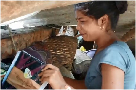 छत्तीसगढ़ः आदिवासी लड़की की सिसकियां सुन बोले सोनू सूद- आंसू पोछ ले बहन... छत्तीसगढ़ः आदिवासी लड़की की सिसकियां सुन बोले सोनू सूद- आंसू पोछ ले बहन...