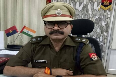 आजमगढ़़ पिता-पुत्र हत्याकांड: मुख्य आरोपी का बेटा सहित 2 गिरफ्तार, SP ने CO और इंस्पेक्टर को दिया अल्टीमेटम