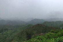 Udaipur: बारिश के मौसम में पहाड़ों पर उतरे ये बादल और झीलें मोह रही हैं मन, देखें PHOTOS