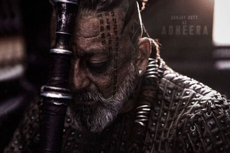 संजय दत्त के लंग कैंसर पर बोले KGF 2 के प्रोड्यूसर, वह वापस आएंगे फिर फिल्म की शूटिंग पूरी होगी संजय दत्त के लंग कैंसर पर बोले KGF 2 के प्रोड्यूसर, वह वापस आएंगे फिर फिल्म की शूटिंग पूरी होगी