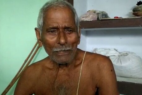 Mau Encounter: एक लाख के इनामी हनुमान पांडे के पिता ने उठाए सवाल, बोले-सरकार ने क्यों कराई मेरे निर्दोष बेटे की हत्या Mau Encounter: एक लाख के इनामी हनुमान पांडे के पिता ने उठाए सवाल, बोले-सरकार ने क्यों कराई मेरे निर्दोष बेटे की हत्या