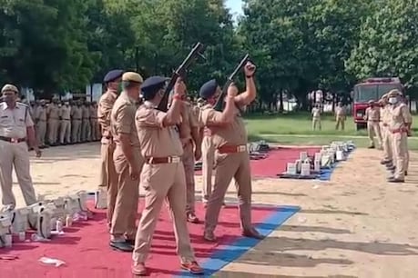 ...जब दंगाई के सामने ठांय-ठांय करती रह गई बाराबंकी पुलिस, Video Viral ...जब दंगाई के सामने ठांय-ठांय करती रह गई बाराबंकी पुलिस, Video Viral